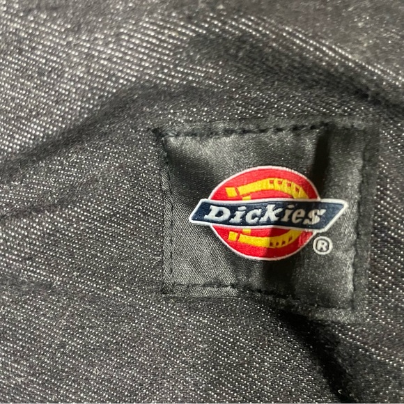 Dickies Classic Black Backpack - Picture 2 of 5